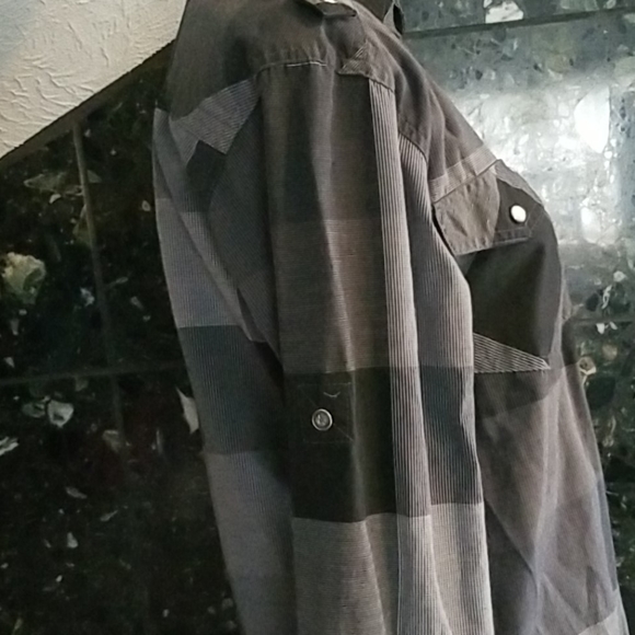 Boys button down - Picture 4 of 8